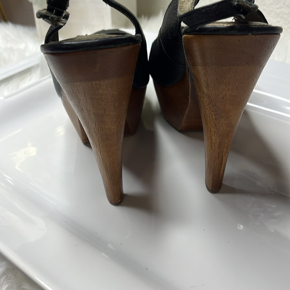 Stylish Black Leather& Wood Platform  Slingback Heels - Picture 3 of 12